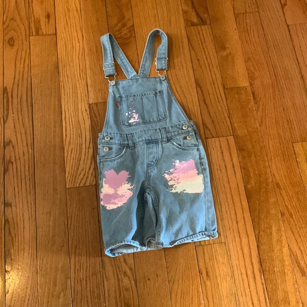 Heart painted overalls